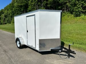 Read more about the article Questions to Ask Before Buying a Small Enclosed Trailer