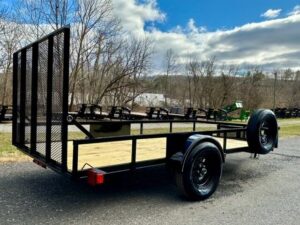 Read more about the article How to Properly Hook up a Single Axle Trailer